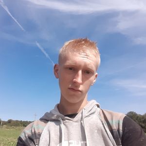 Meet your Posher, Derek